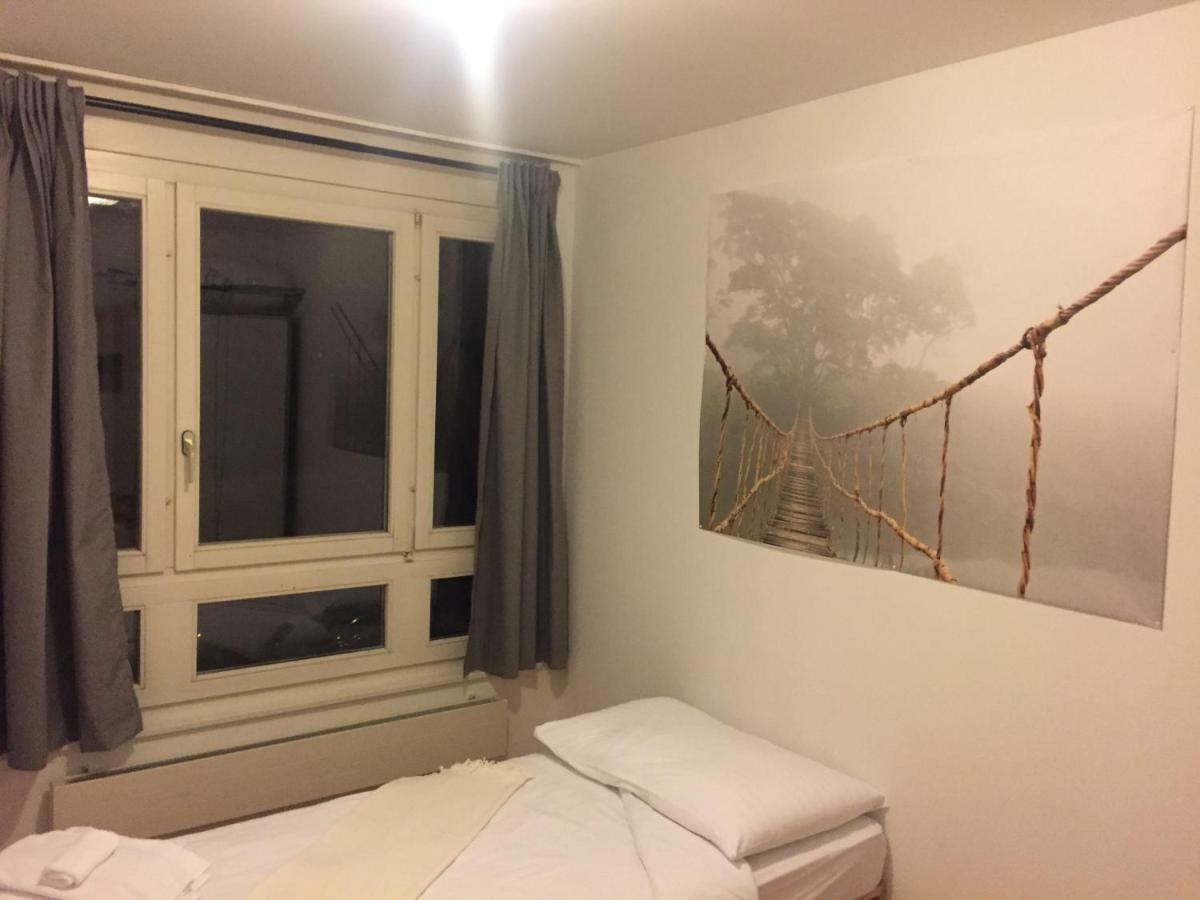Room Bistro 33 Commugny Εξωτερικό φωτογραφία